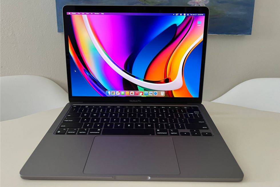 13-inch MacBook Pro with Touch Bar and M2 Chip (2022)
