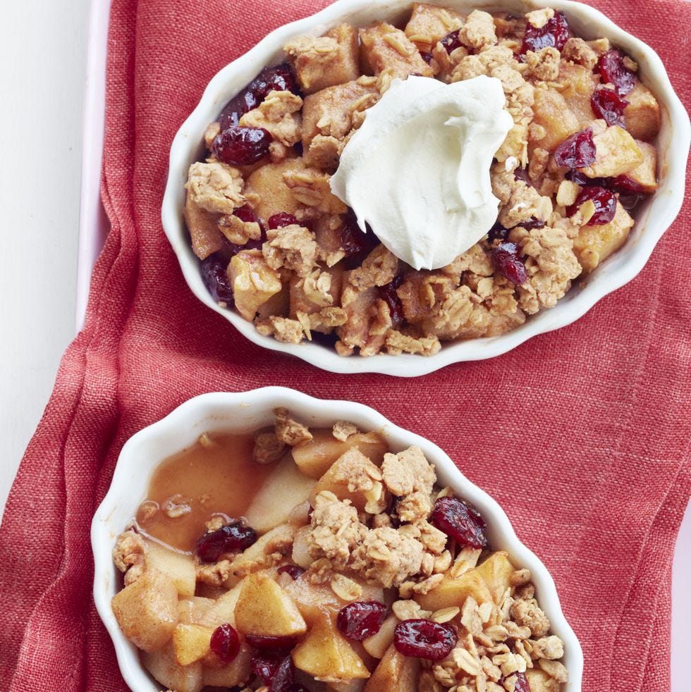apple pear crisp with peanut butter