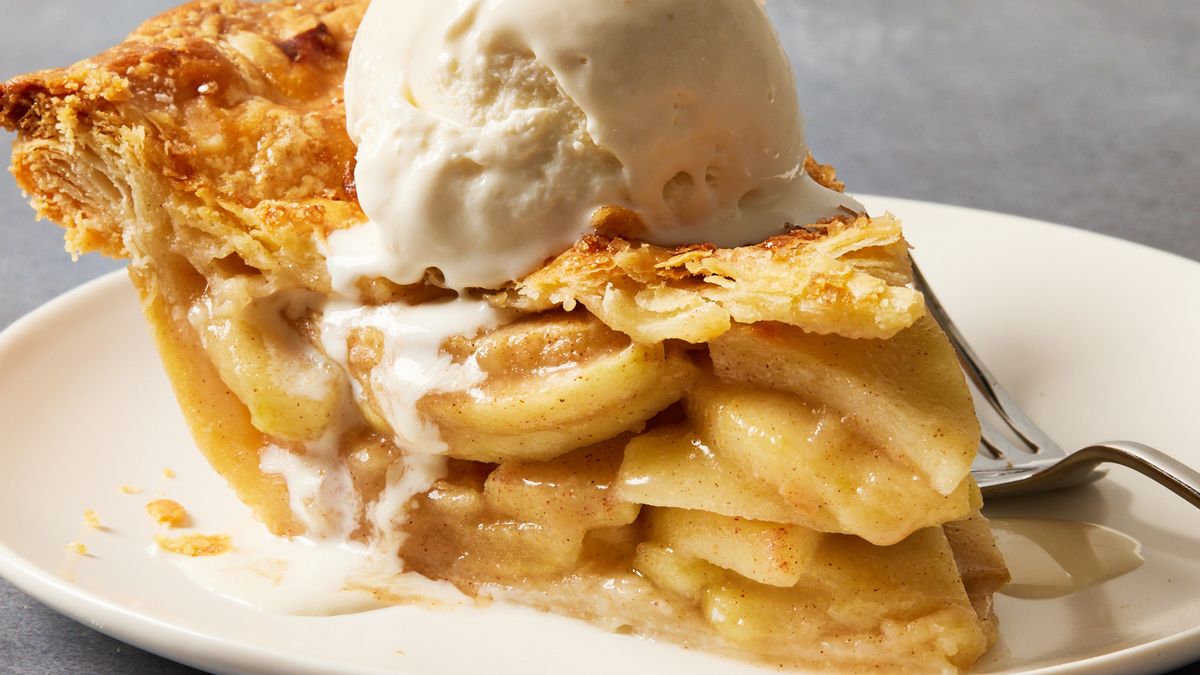 preview for Everyone Needs A Classic Apple Pie Recipe—This Should Be It