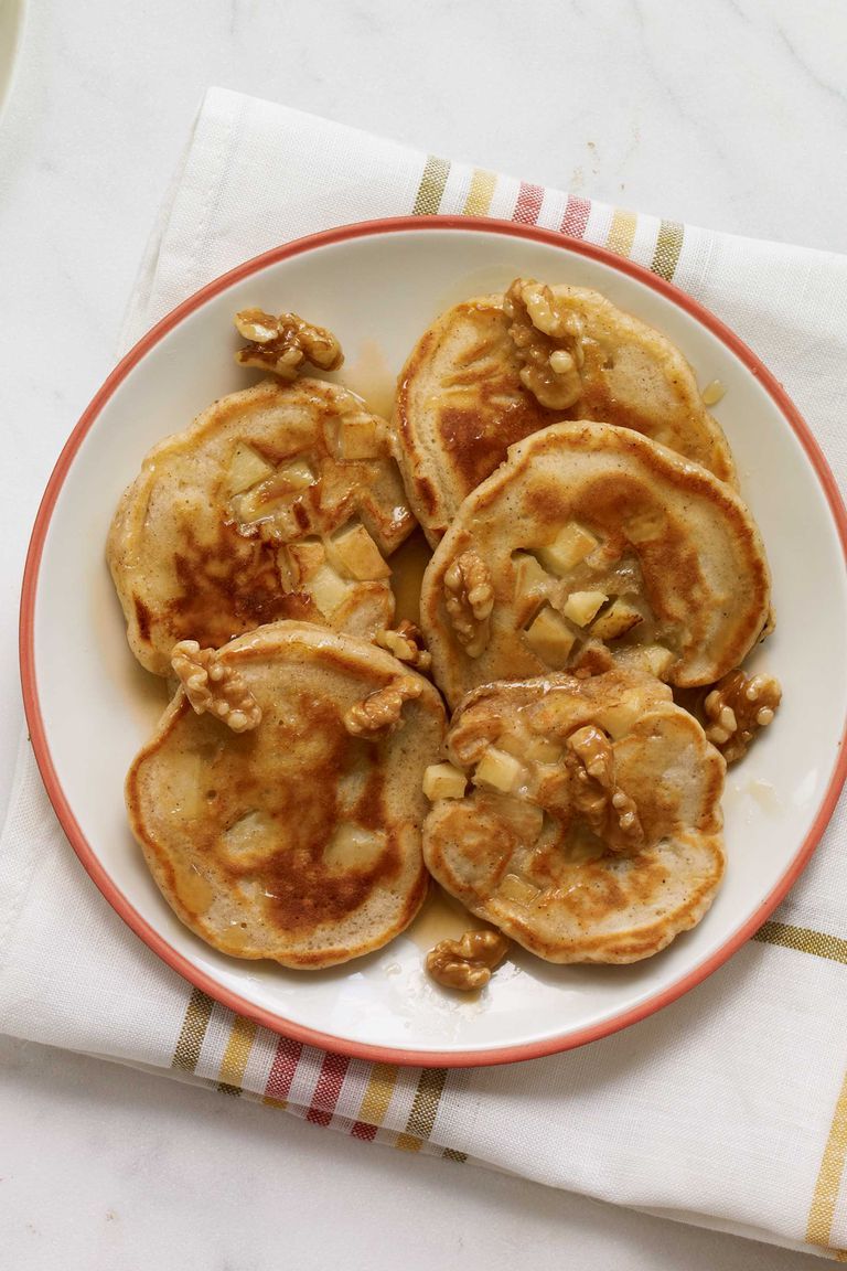 apple pie pancakes with maple walnuts