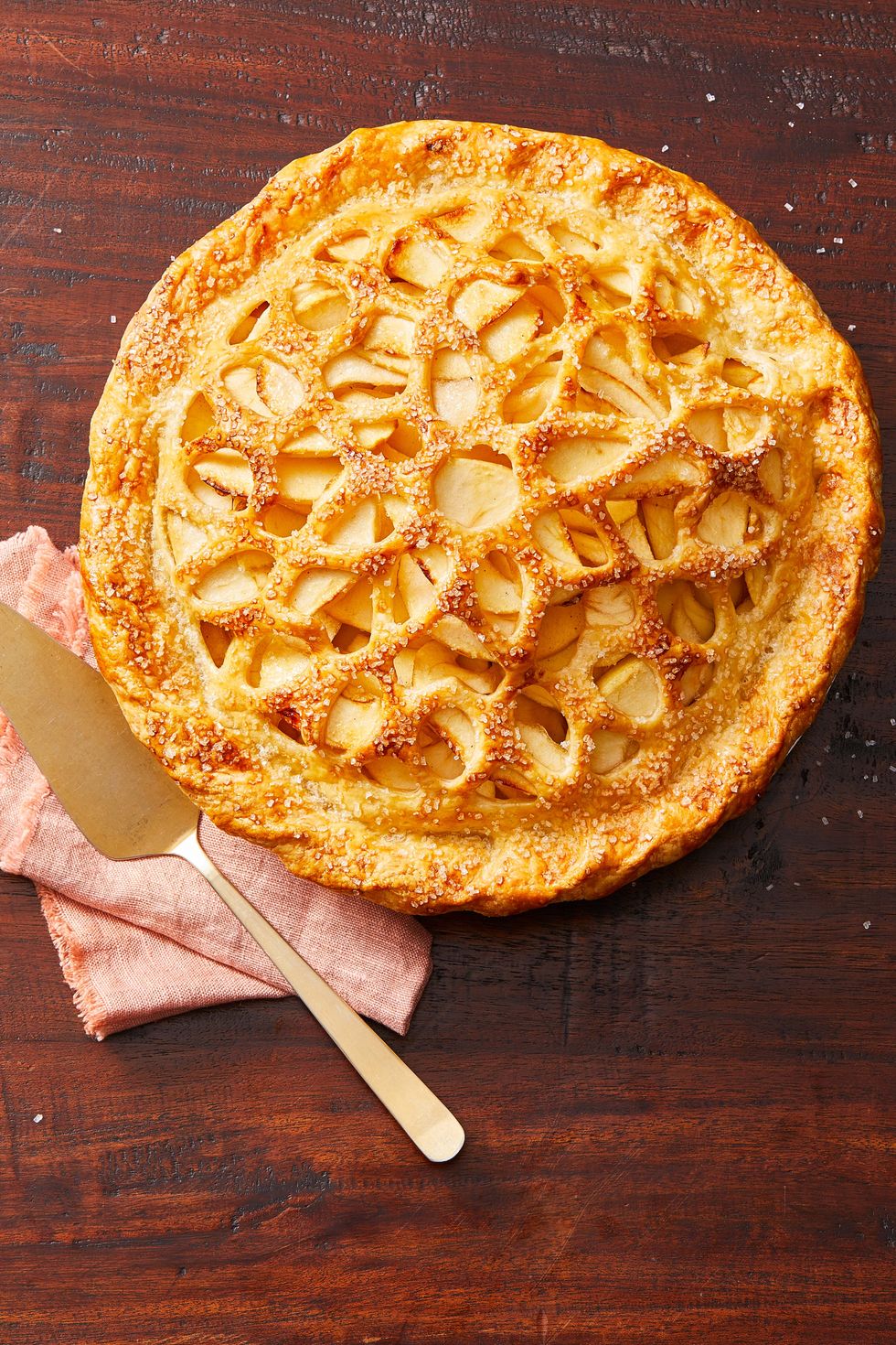 apple pie with stenciled filling