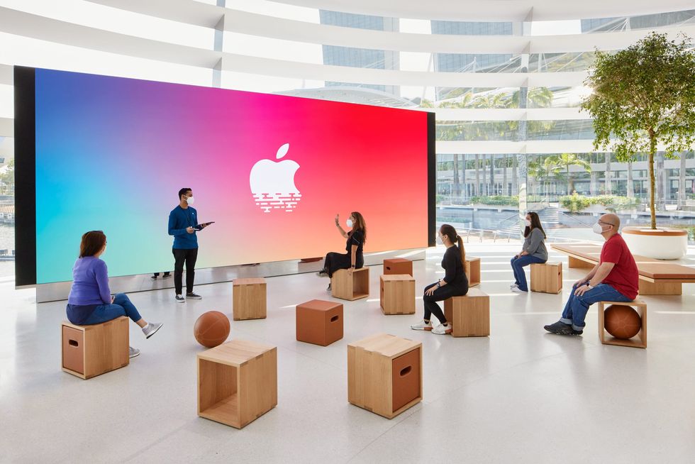 全球首間「水上蘋果直營店」開幕啦！超美apple store變漂浮球球，看夕陽玩iphone好享受
