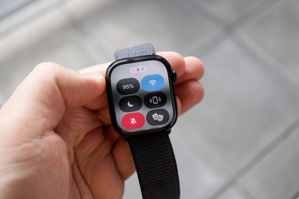 apple watch series 10 review uk