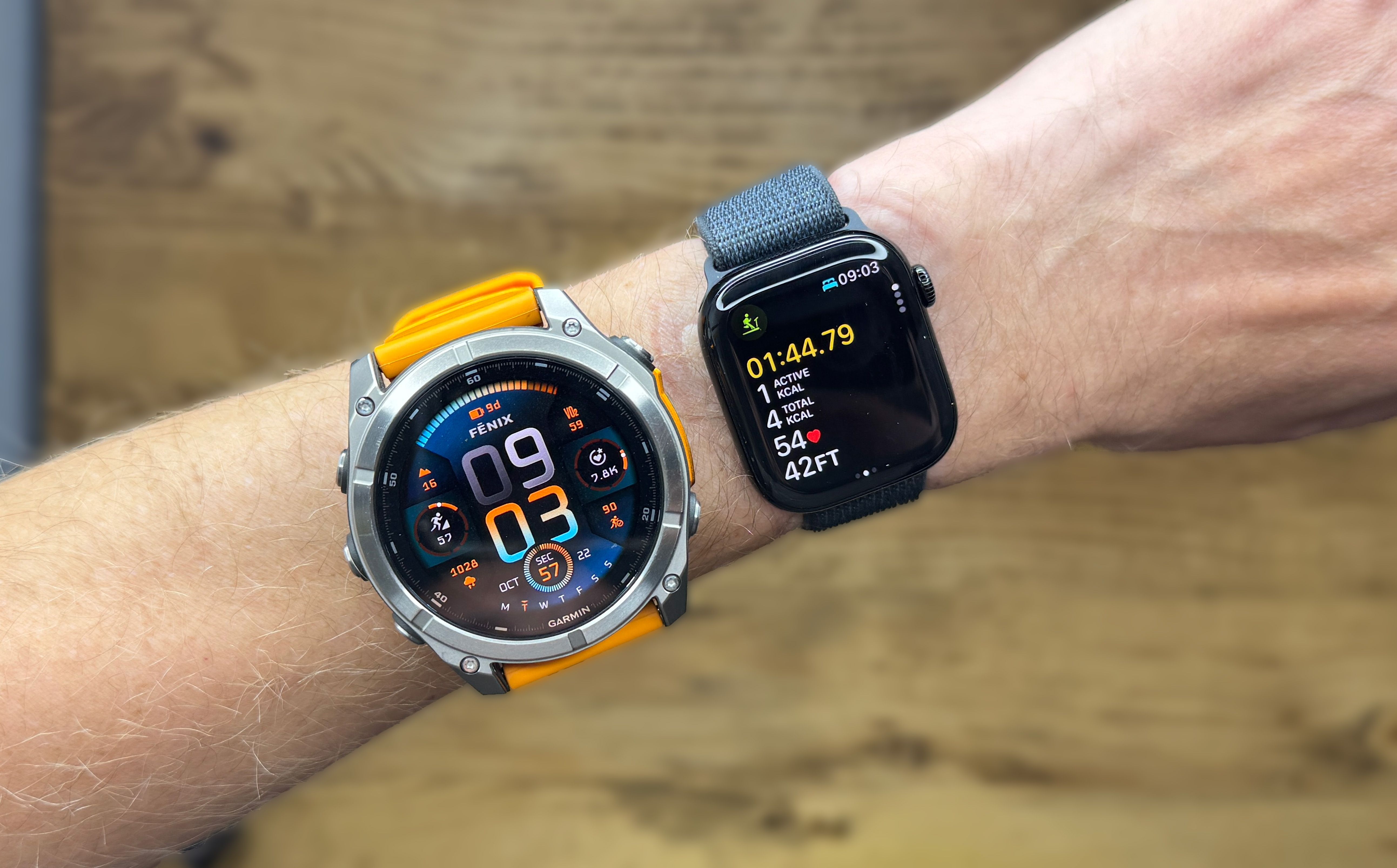 Fenix vs apple watch 4 on sale