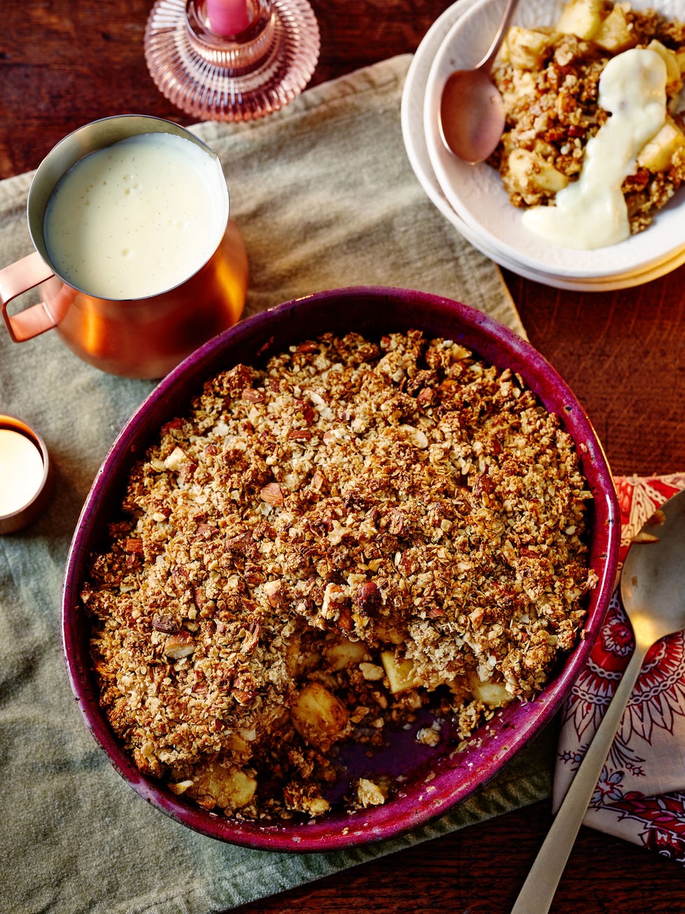 apple and oat crumble