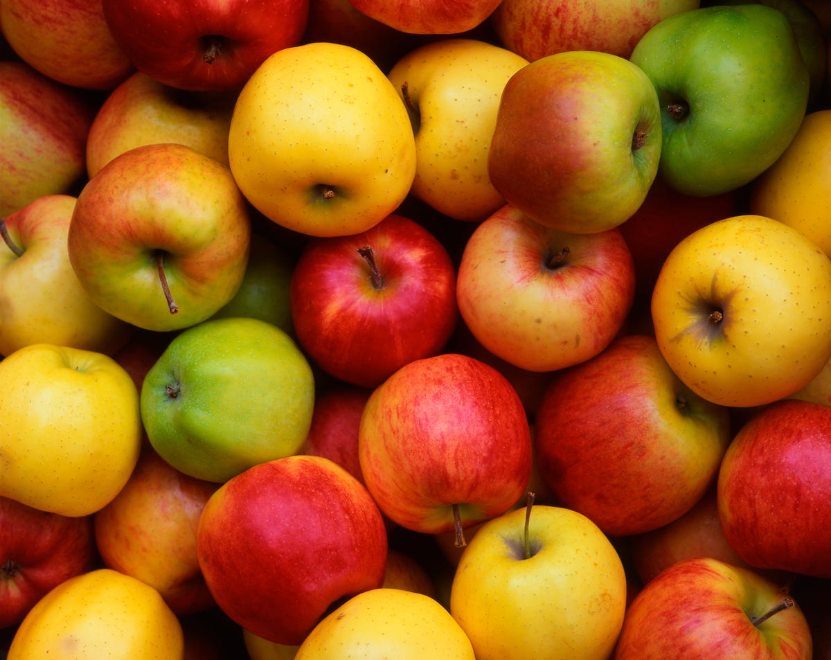 preview for Everyone Needs A Classic Apple Pie Recipe—This Should Be It