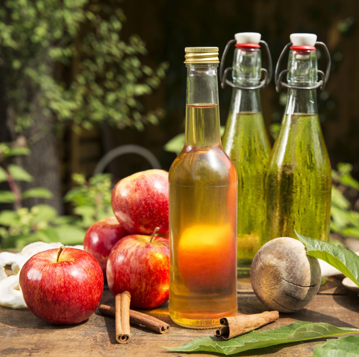 The Benefits Of Apple Cider Vinegar - Is ACV Healthy Or Not?