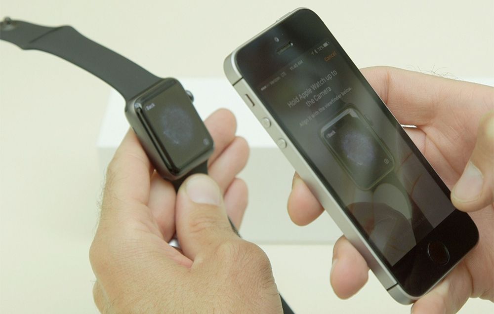 Synching apple discount watch with iphone