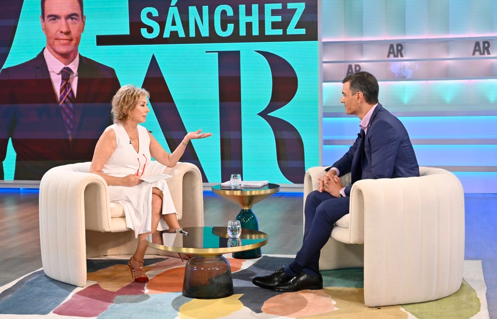ana rosa quintana pedro sanchez