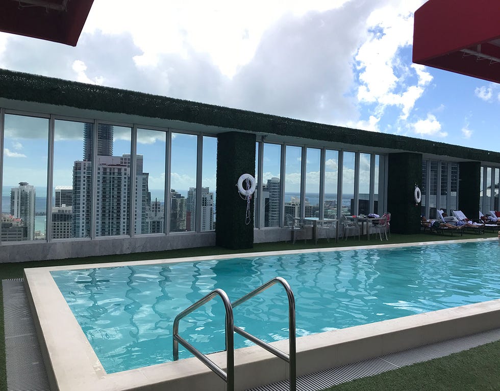 Piscina ático Arantxa Sánchez Vicario Miami