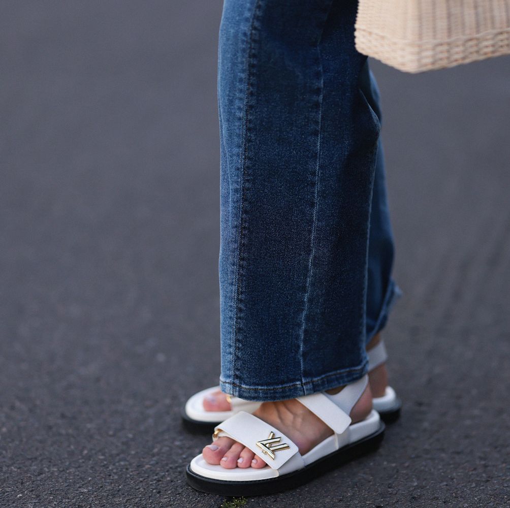 We Found the Best Sandals with Arch Support (And They're Actually Cute)