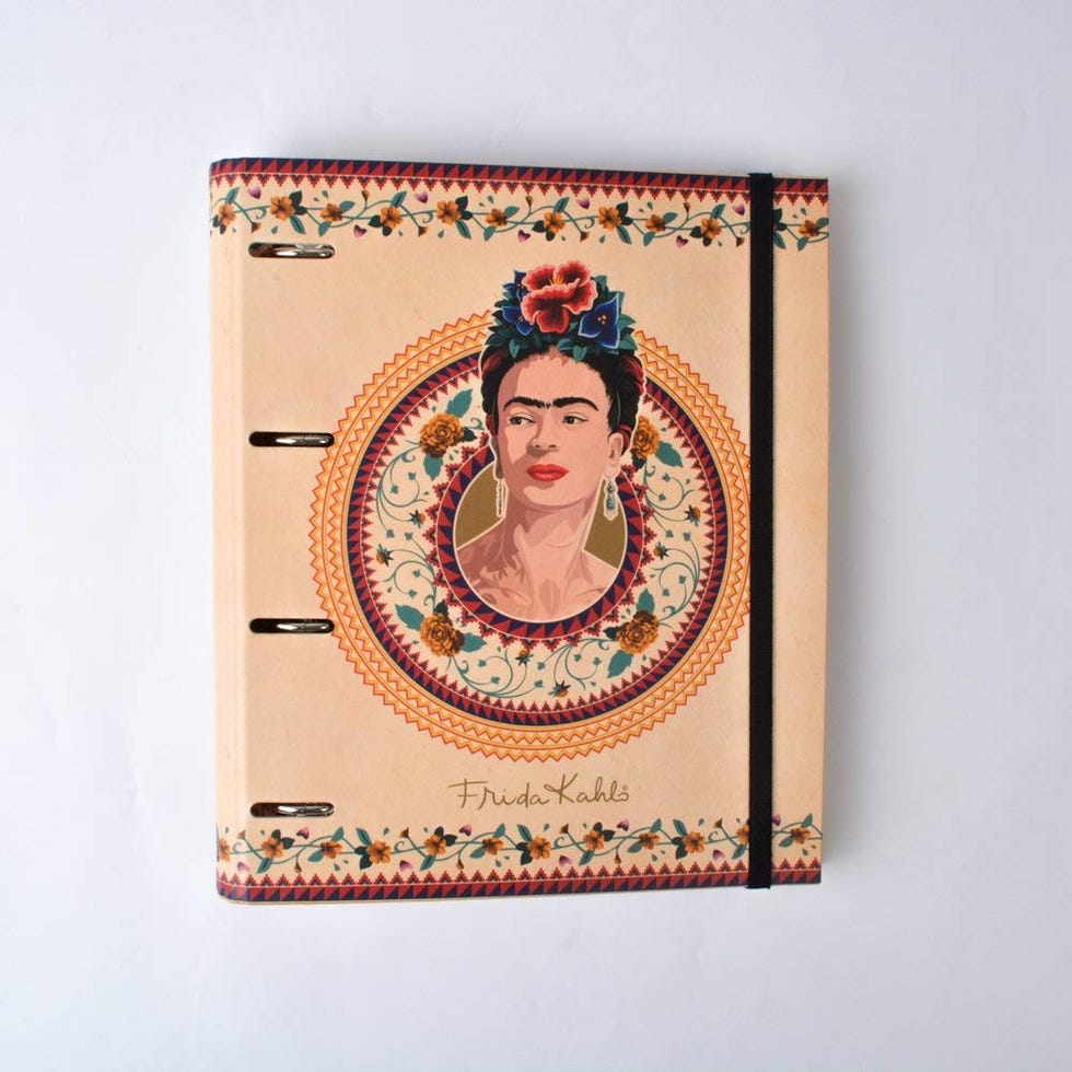 Archivador con la cara de Frida Kahlo