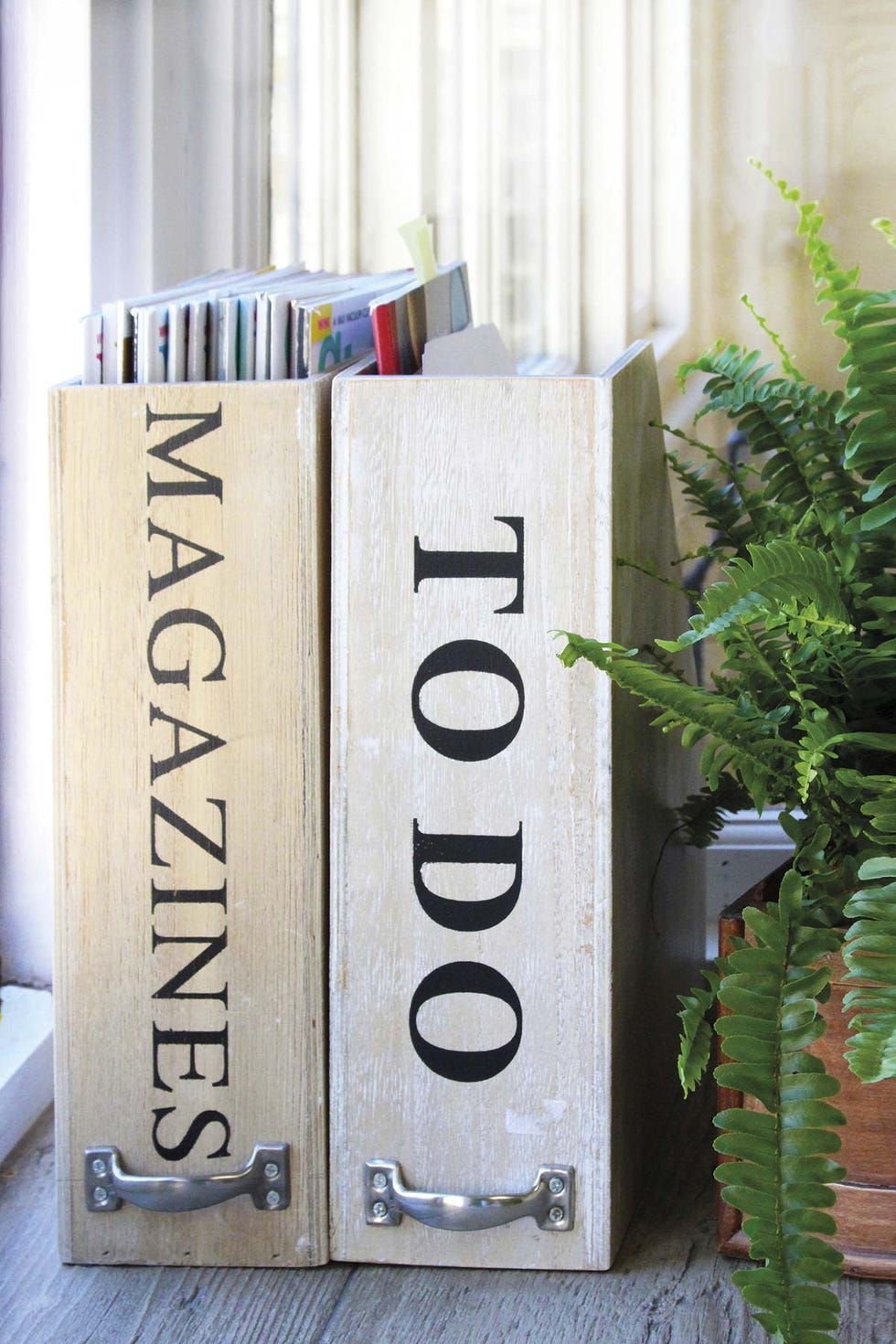 ARCHIVADORES DE MADERA RECICLADA