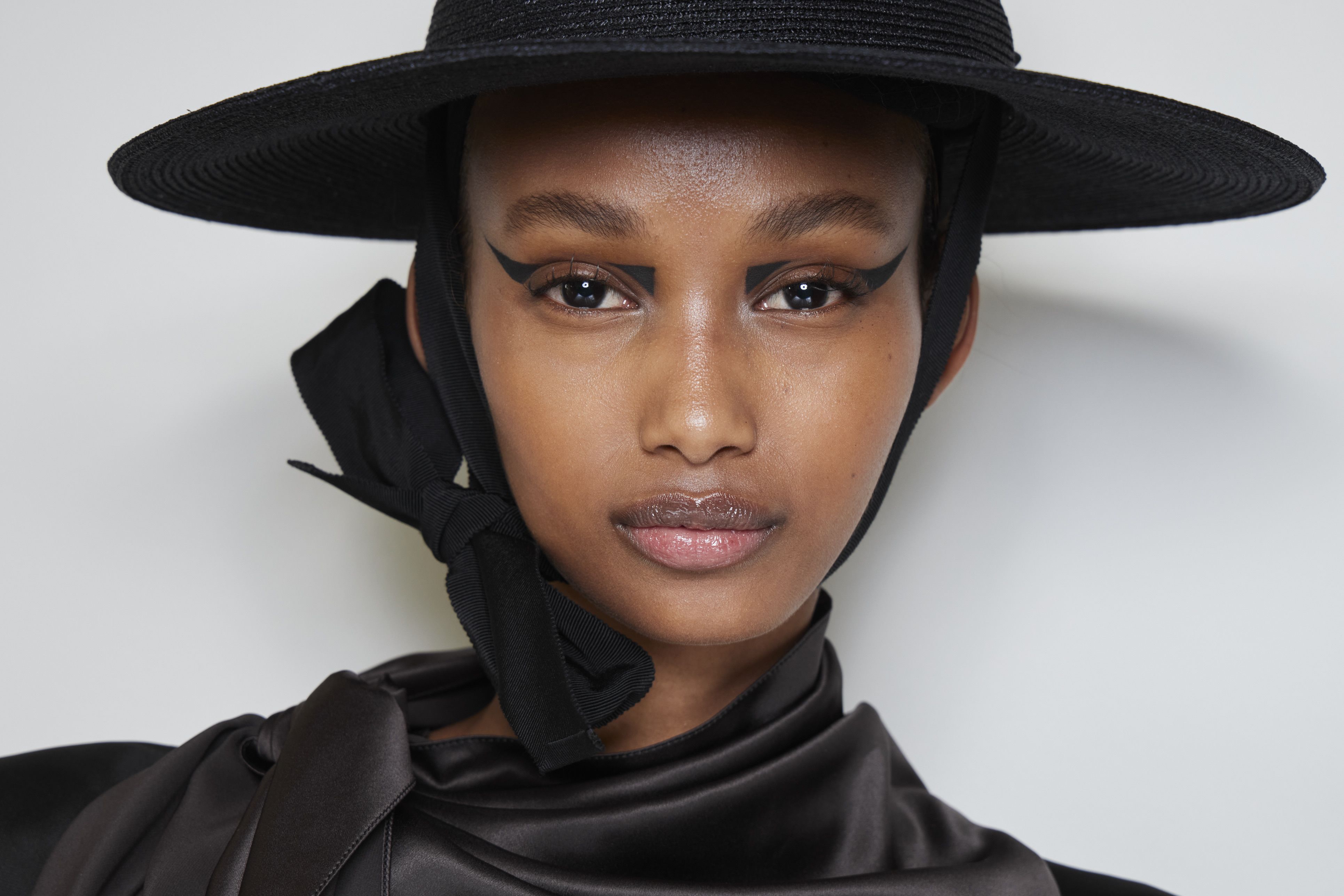 Paris Haute Couture Spring/Summer 2022: Best Hair and Makeup