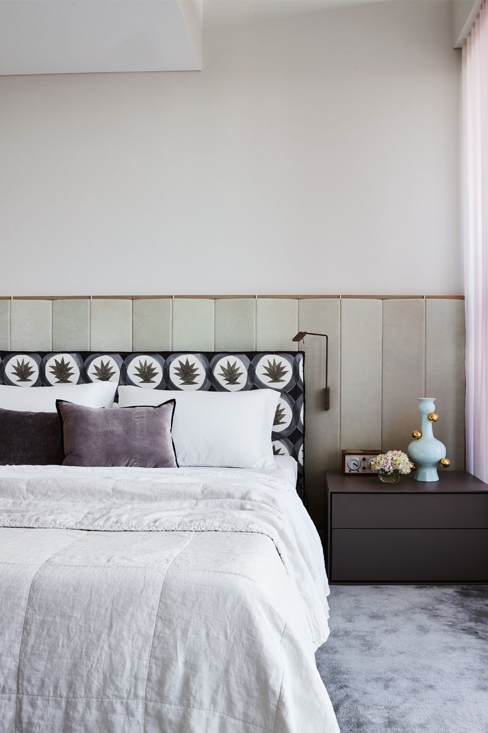 27 Best Bedroom Decorating Ideas for Women