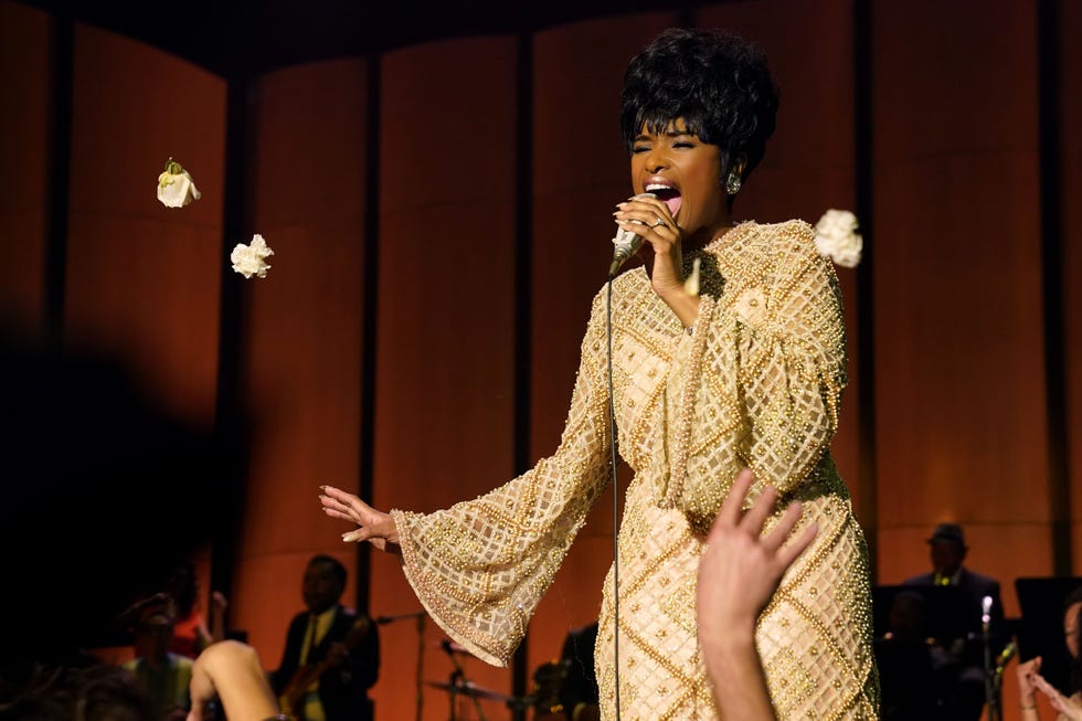 jennifer hudson stars as aretha franklin inrespect a metro goldwyn mayer pictures filmphoto credit quantrell d colbert