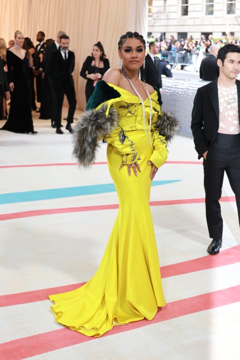 ariana debose in prabal gurung