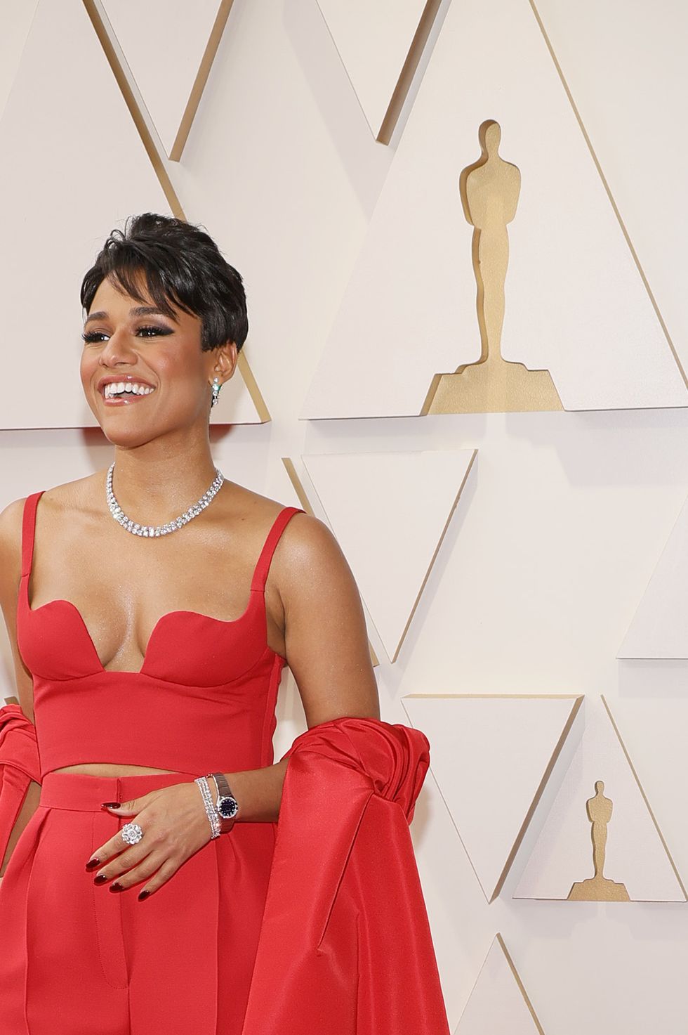 The Best Luxury Jewelry Inspired by 2022 Oscars Nominees – The