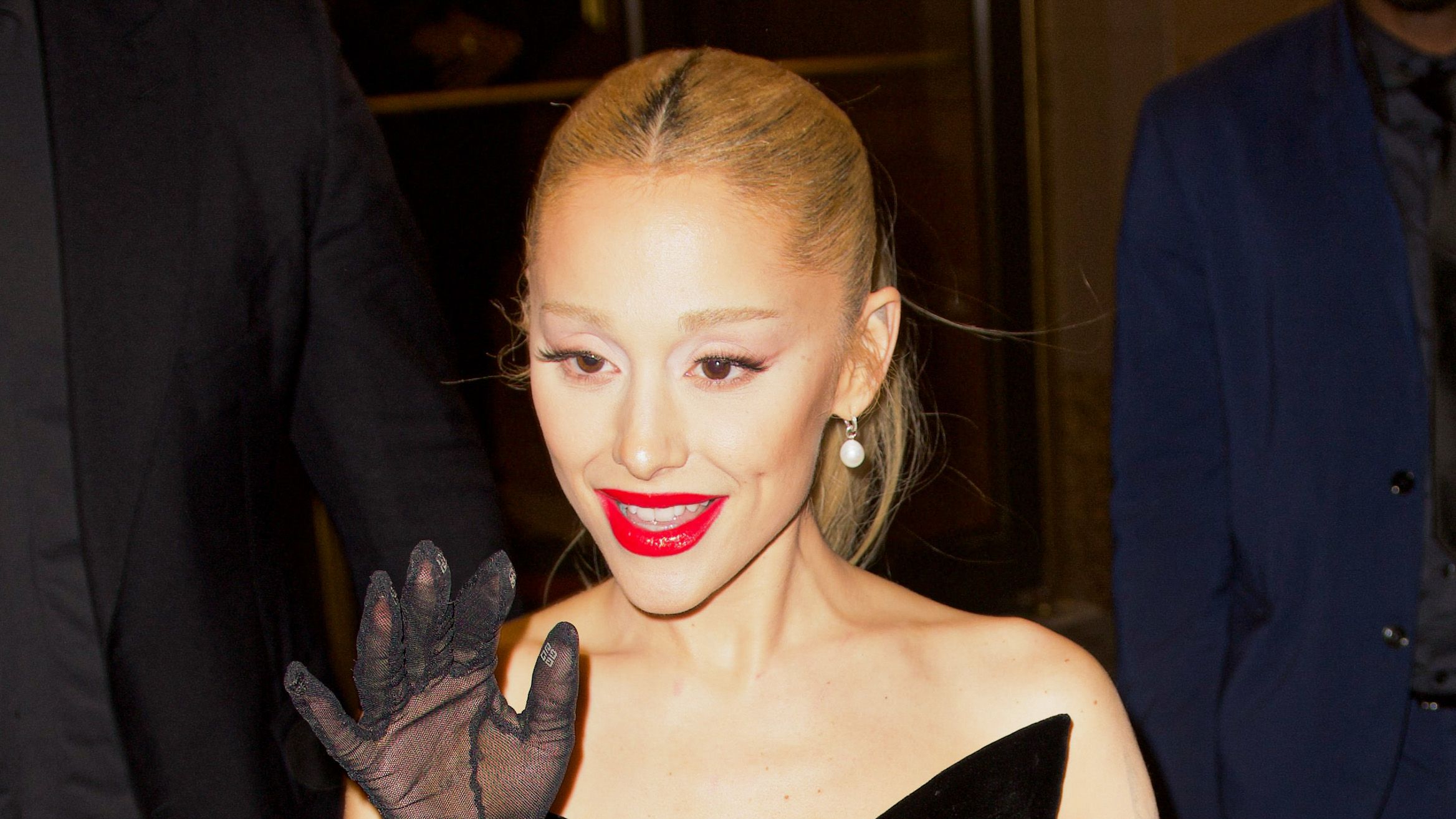 Ariana Grande News, Pictures, and Videos - E! Online