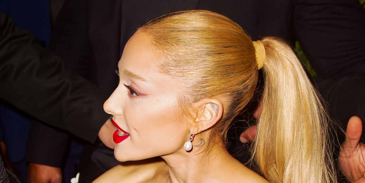 Ariana Grande Debuts Bangs With Her Blonde Color
