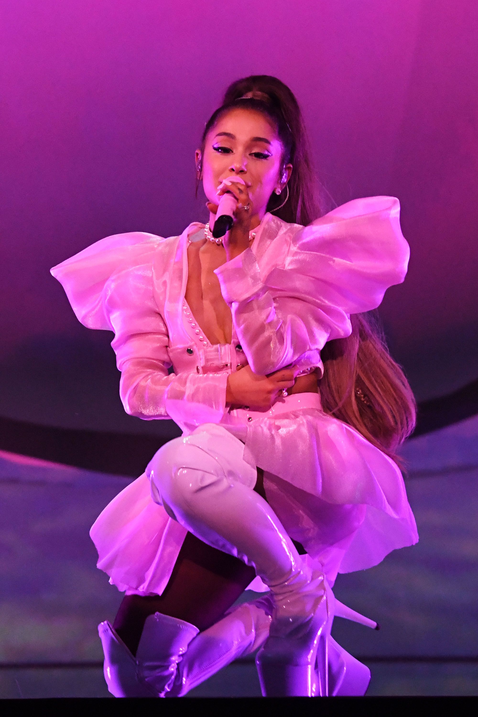 Ariana Grande Wore Mac Miller Tribute During Coachella