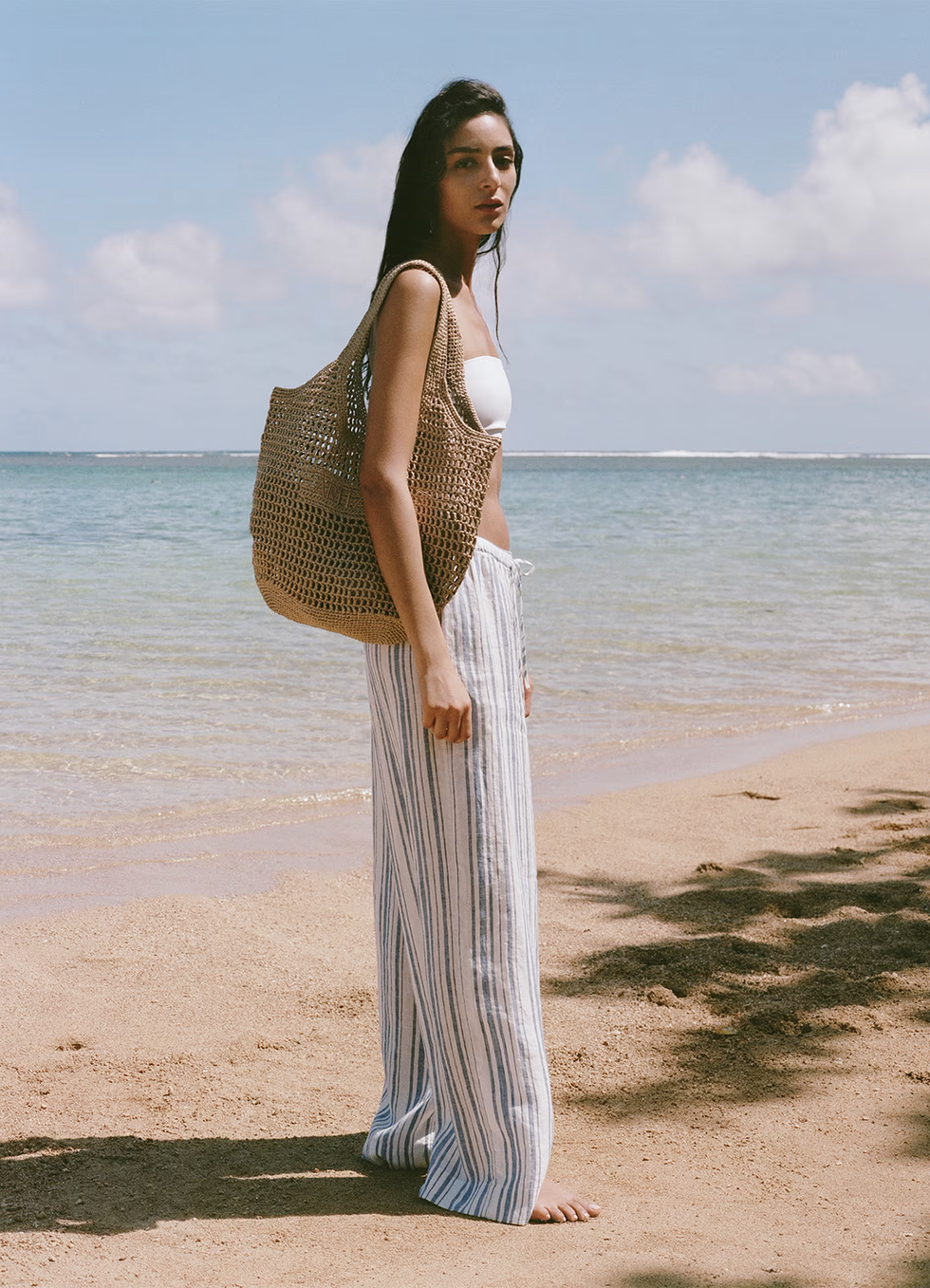 Bolso de playa Aritzia, bolso de playa de rafia, bolso de playa