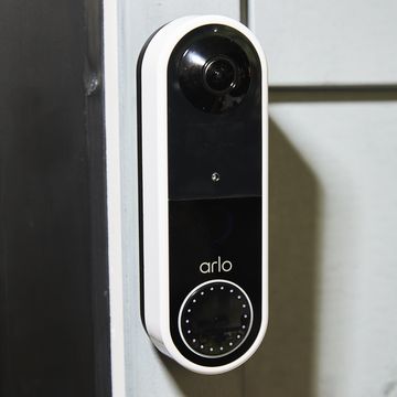 arlo wireless doorbell camera