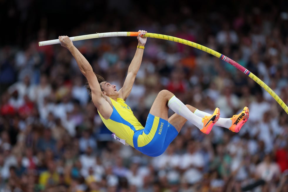 mondo duplantis durante los juegos olimpicos de paris 2024