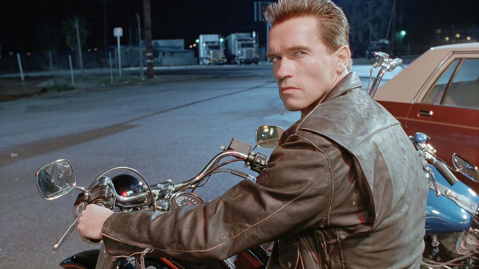 Arnold Regresa Como Conan El Barbaro! • Cinergetica