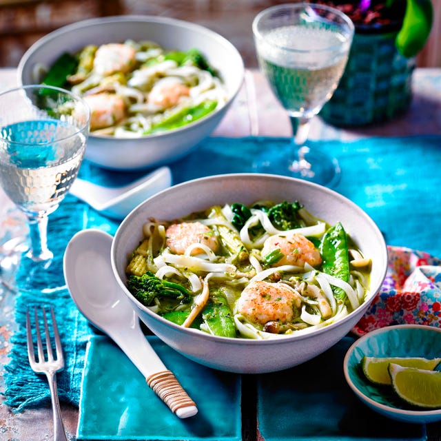 aromatic thai green prawn noodles
