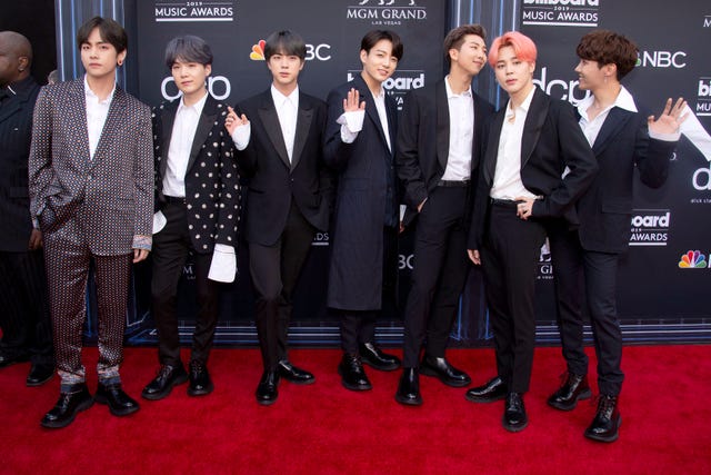 Here's What BTS Wore To The Airport On Their Way To The BBMAs