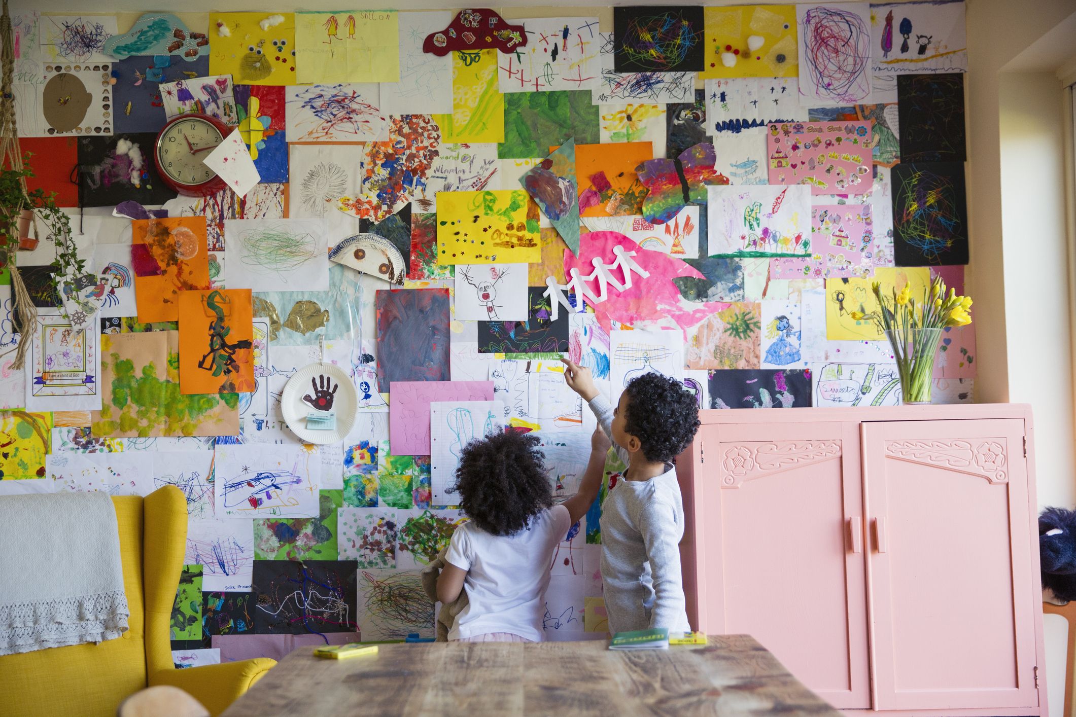 11 UNIQUE IDEAS FOR KIDS' ART PROJECTS 
