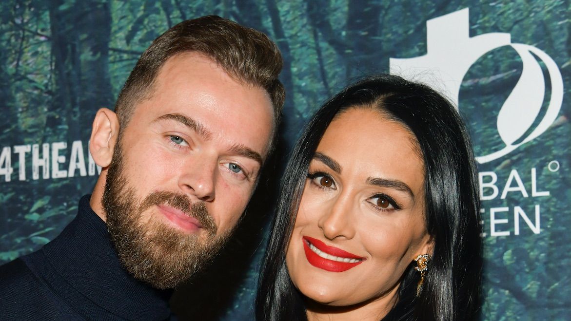 WWE's Nikki Bella will announce sex of her baby on Total Bellas