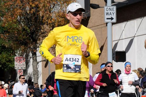 Photo of William Evans, Boston Police Commissioner, running the 2016 Houston Marathon