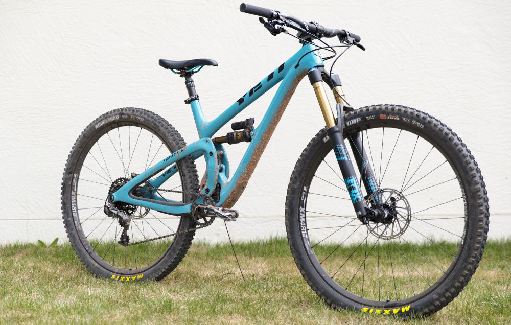 The 140/160mm travel 5.5c was made at the request of Yeti's enduro race team who found 29ers were faster on some tracks