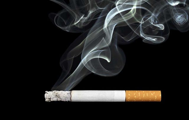 15% Of Americans Still Smoke. Here’s The Smartest Way to Quit | Men's ...