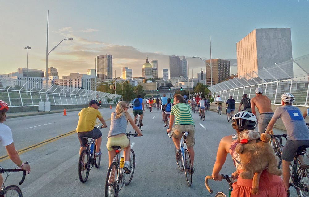 Atlanta testing ways to make Peachtree Street friendly to bicycles and  pedestrians