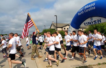 runners at the fort bragg freedom run