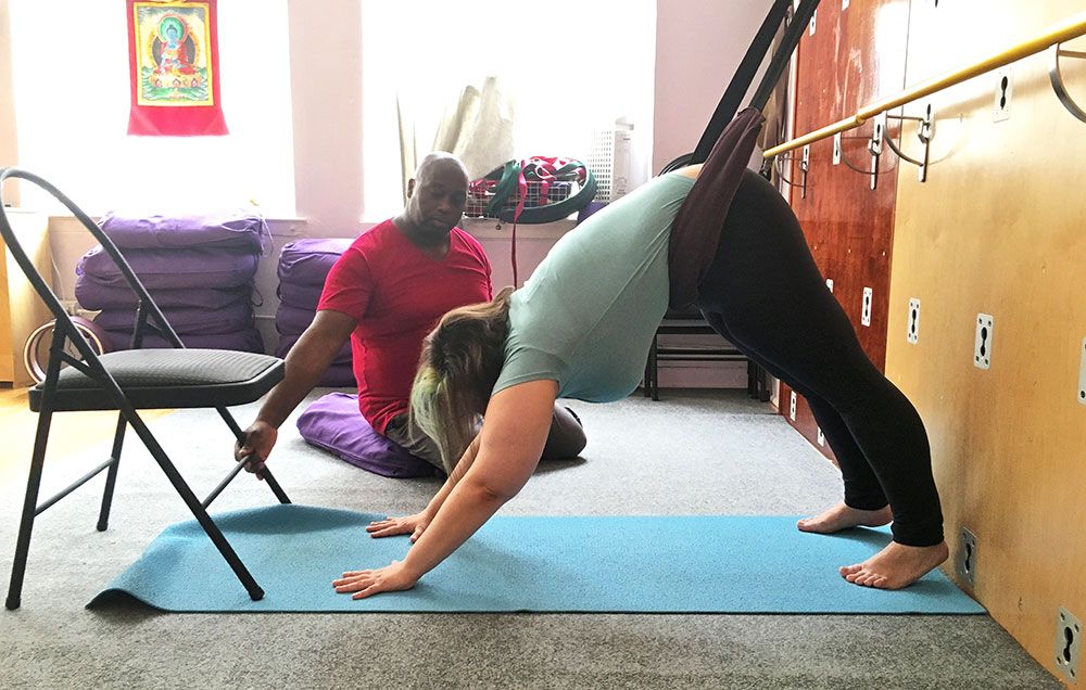 I Went To A Yoga Class For Fat People—This Is What It Was Like