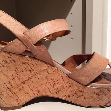 The offending platform shoe. The offending platform shoe.