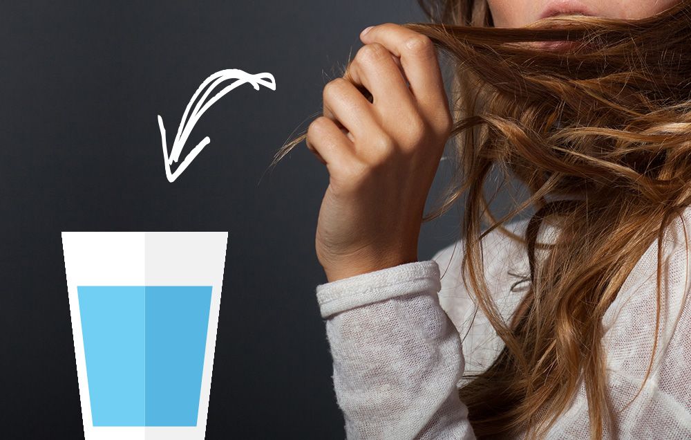 This 10-Second Test Will Tell You How Healthy Your Hair Is | Women's Health