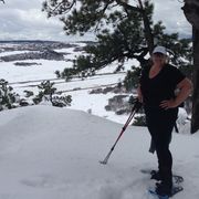 Renae Batt skiing