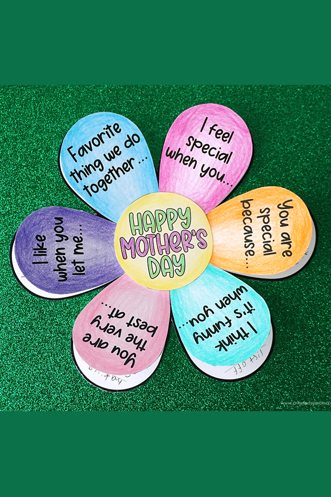 artsy fartsy mama favorite things about mom card