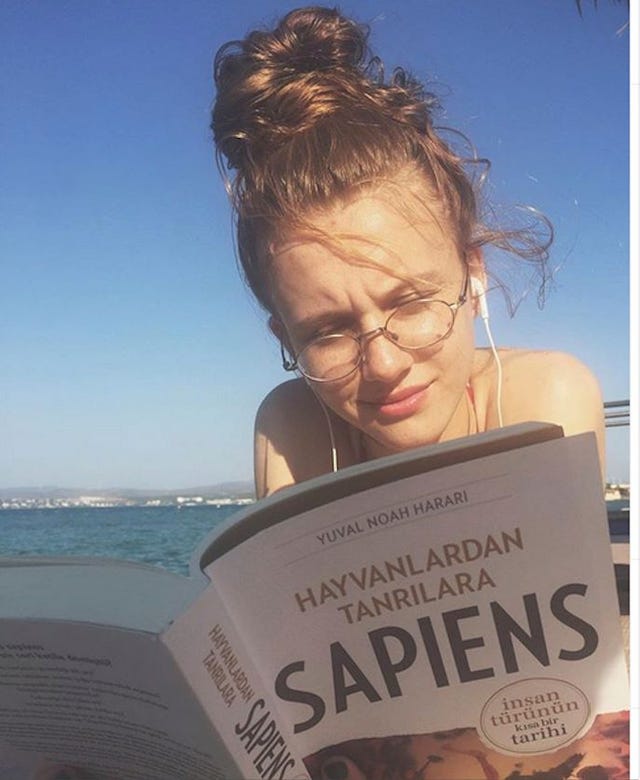 Ahsen eroglu madre
