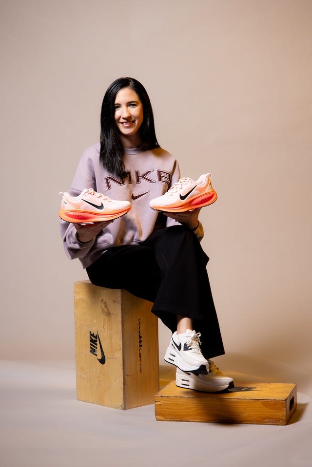 ashley campbell con las nike vomero 18