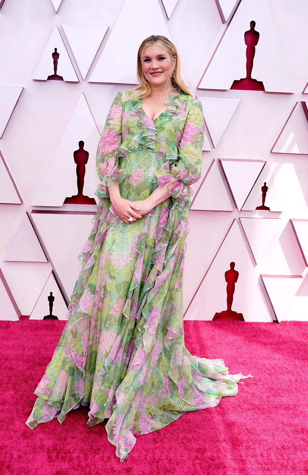ashley fox en la alfombra troja de los oscar 2021