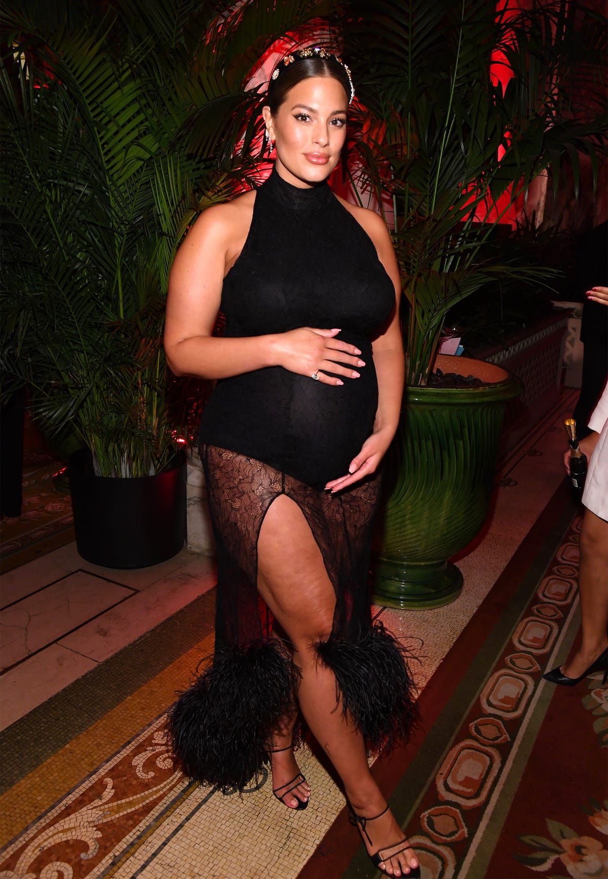 Model Ashley Graham Porn - Ashley Graham Wears a Naked Dress, Flaunts Baby Bump at BAZAAR ICONS