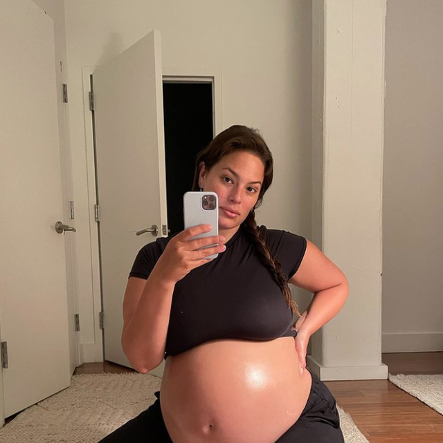 Ashley Graham Announces Pregnancy On Instagram With Adorable Video