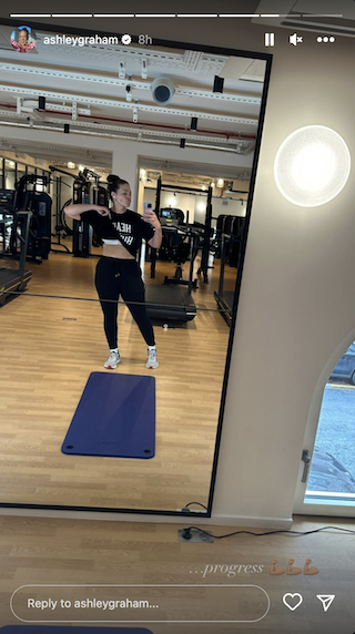 ashley graham shows off impressive abs in postworkout gym selfie