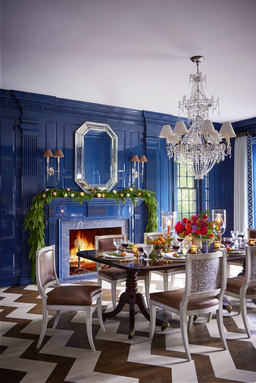 17 Boldly Beautiful Dining Room Ideas From the Pages of AD